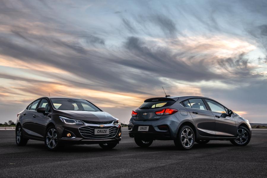  Chevrolet Cruze Sport6 Premier 2019 года  (LA) (фото 16 из 25)